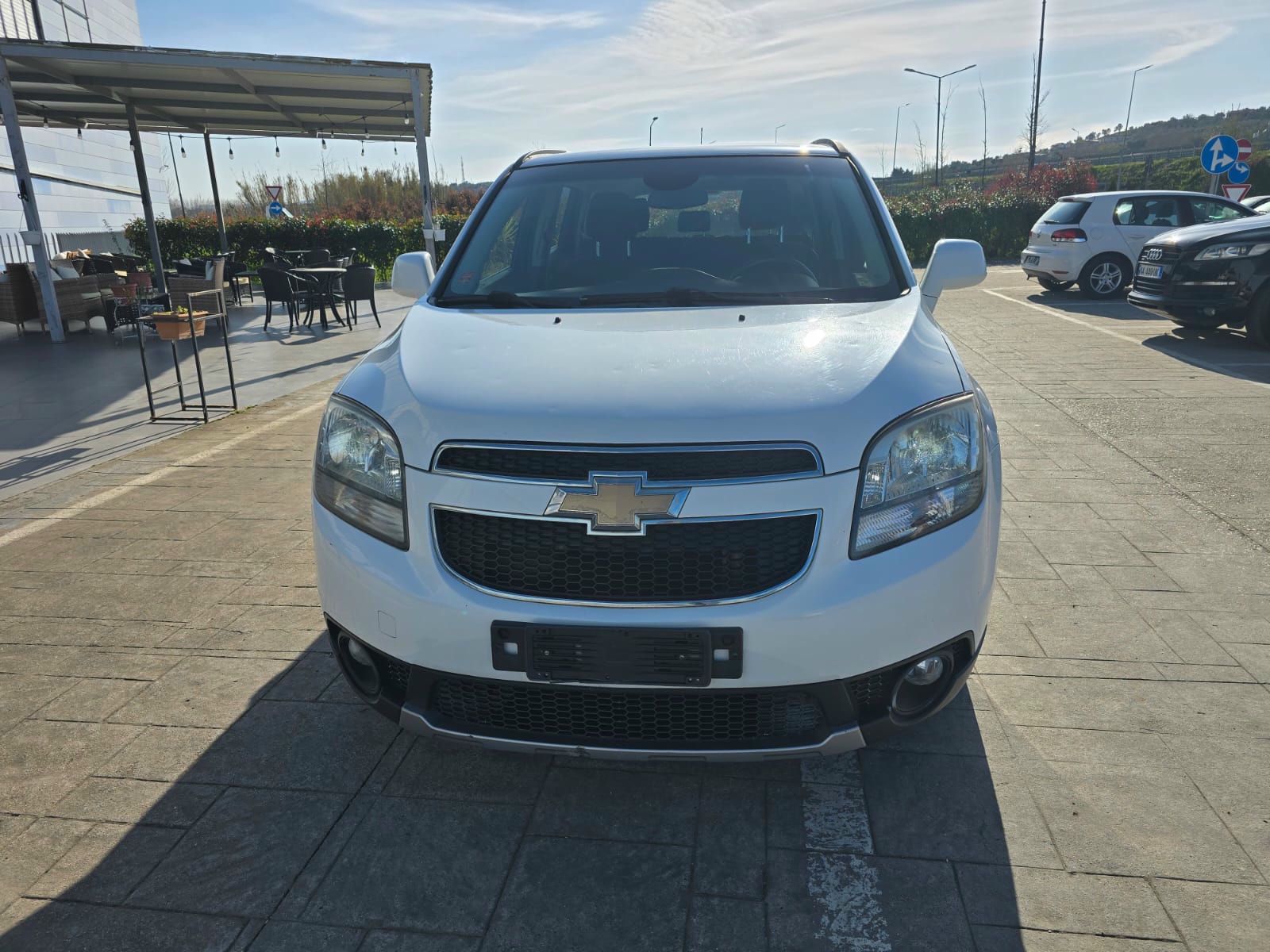 Chevrolet Orlando 2011 - foto 1