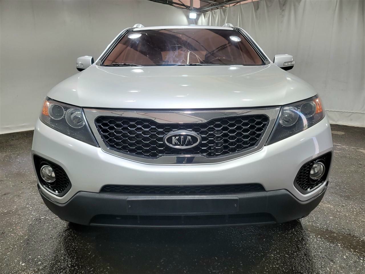 Kia Sorento 2010 - foto 1