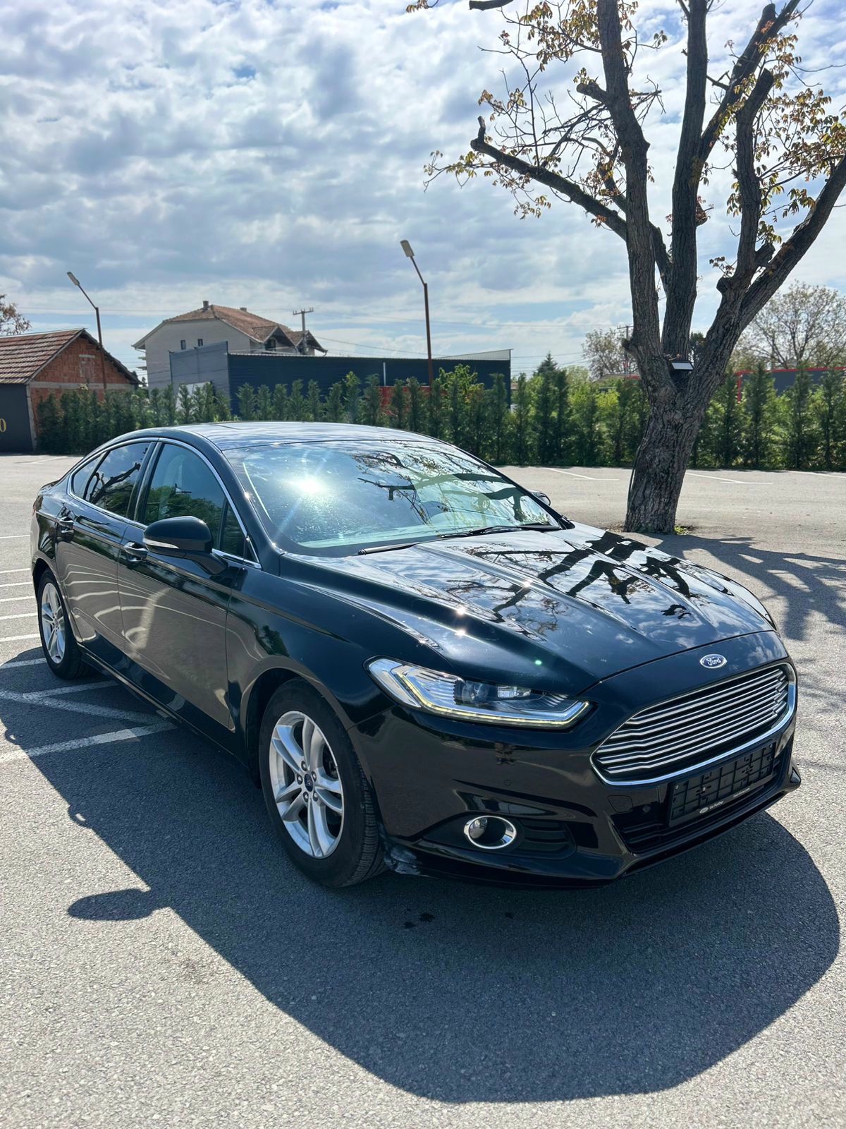 Ford Mondeo 2016 - foto 1