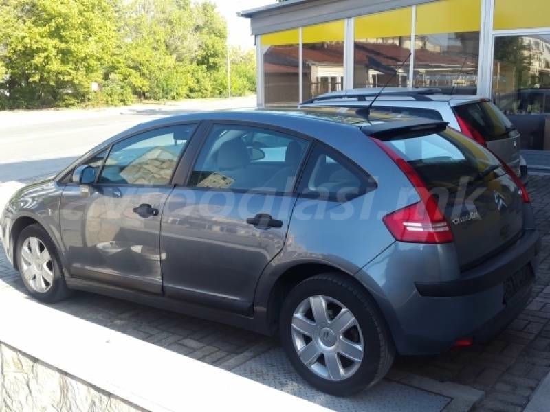 Citroën C4 2004 - foto 1