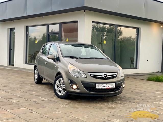 Opel Corsa 2013 - foto 1