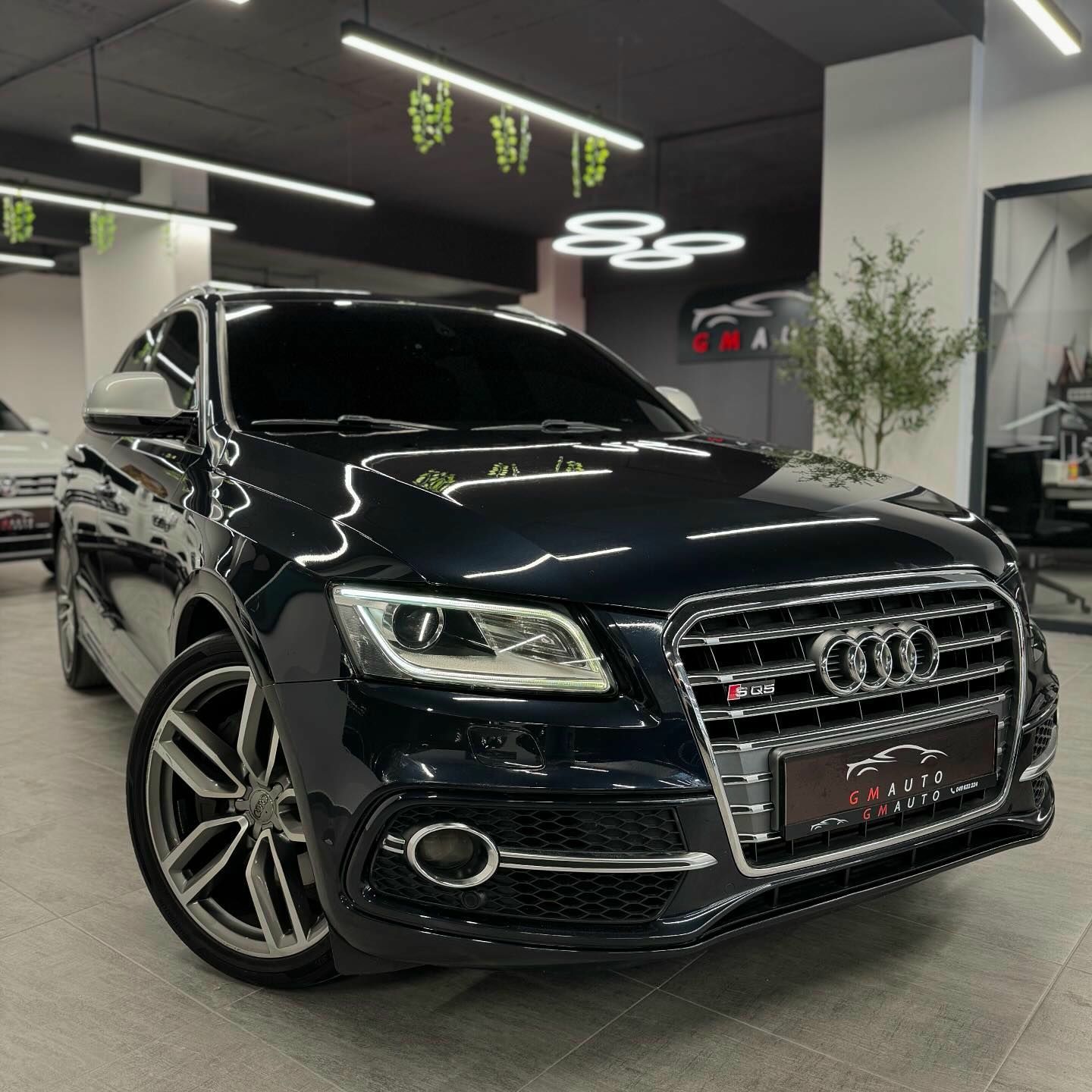 Audi SQ5 2015 - foto 1