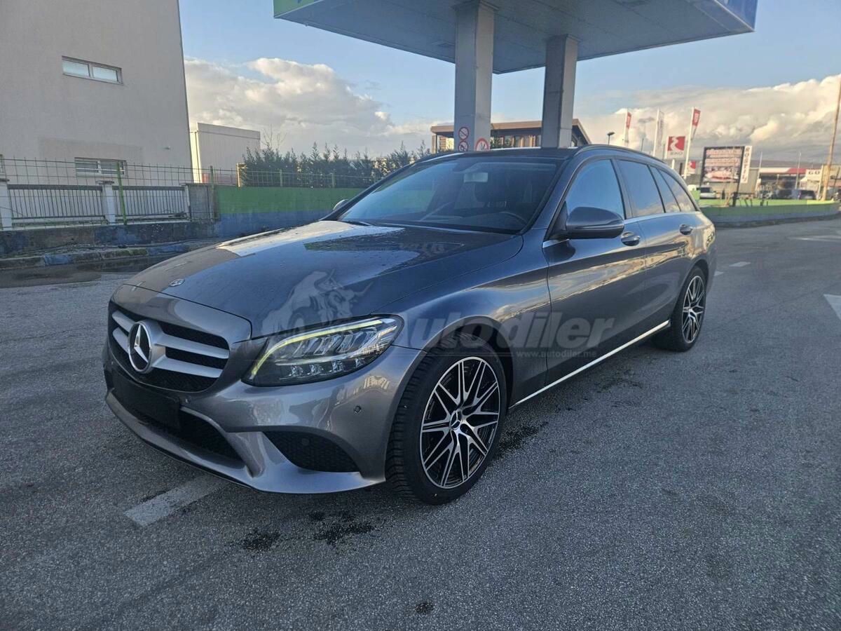 Mercedes-Benz C-Class 2020 - foto 1