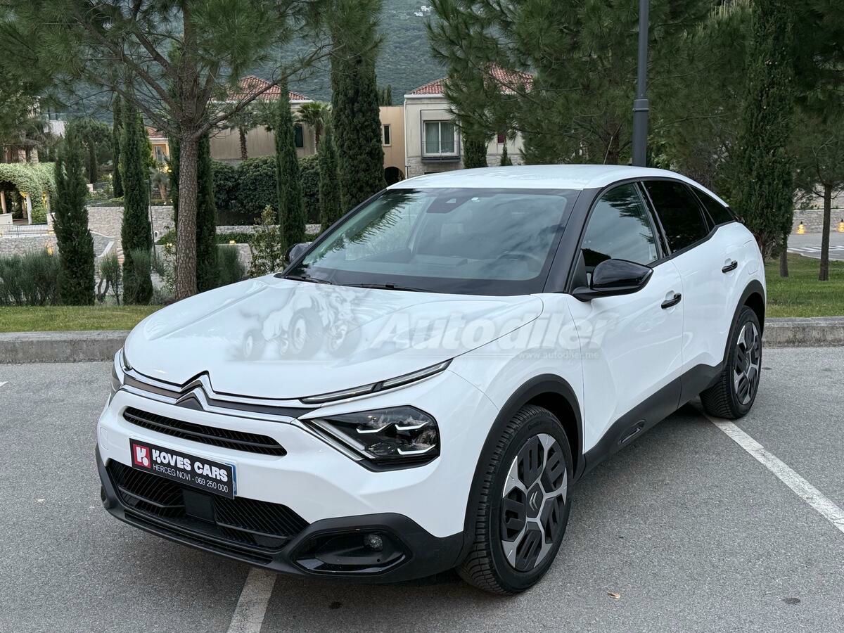 Citroën C4 2022 - foto 1