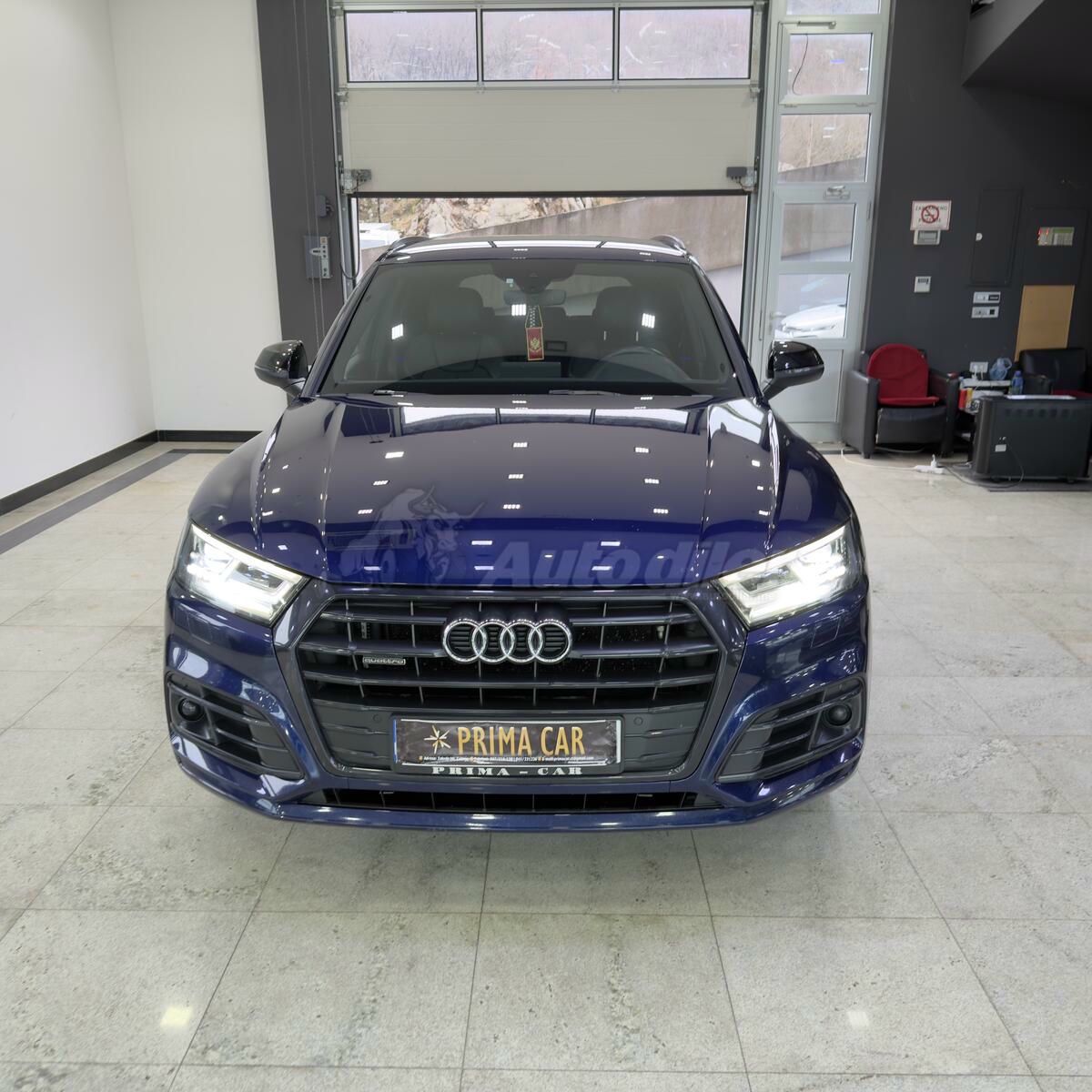 Audi Q5 2018 - foto 1