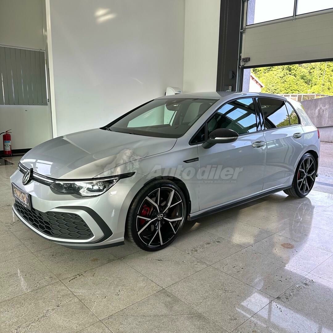 Volkswagen Golf GTI 2022 - foto 1