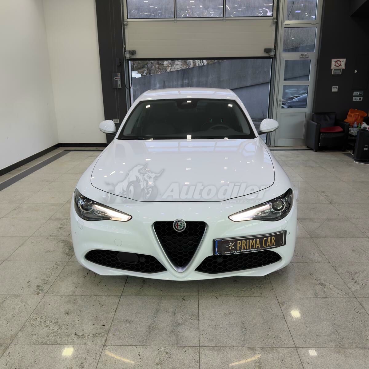 Alfa Romeo Giulia 2016 - foto 1