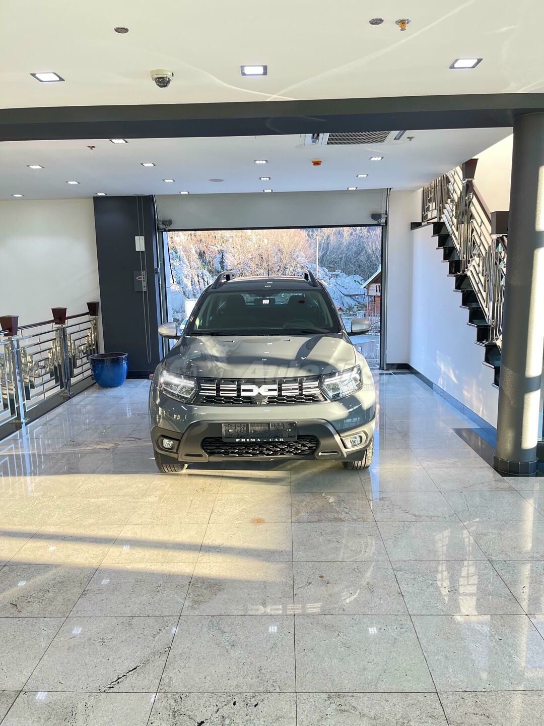 Dacia Duster 2023 - photo 1