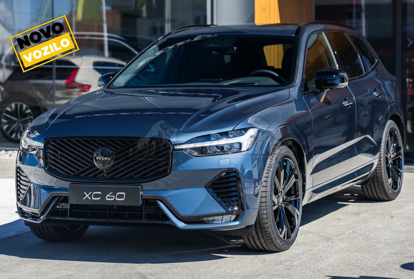 Volvo XC60 2025 - foto 1