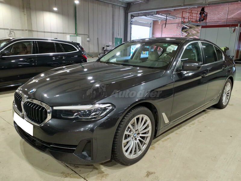 BMW 2000 2021 - foto 1