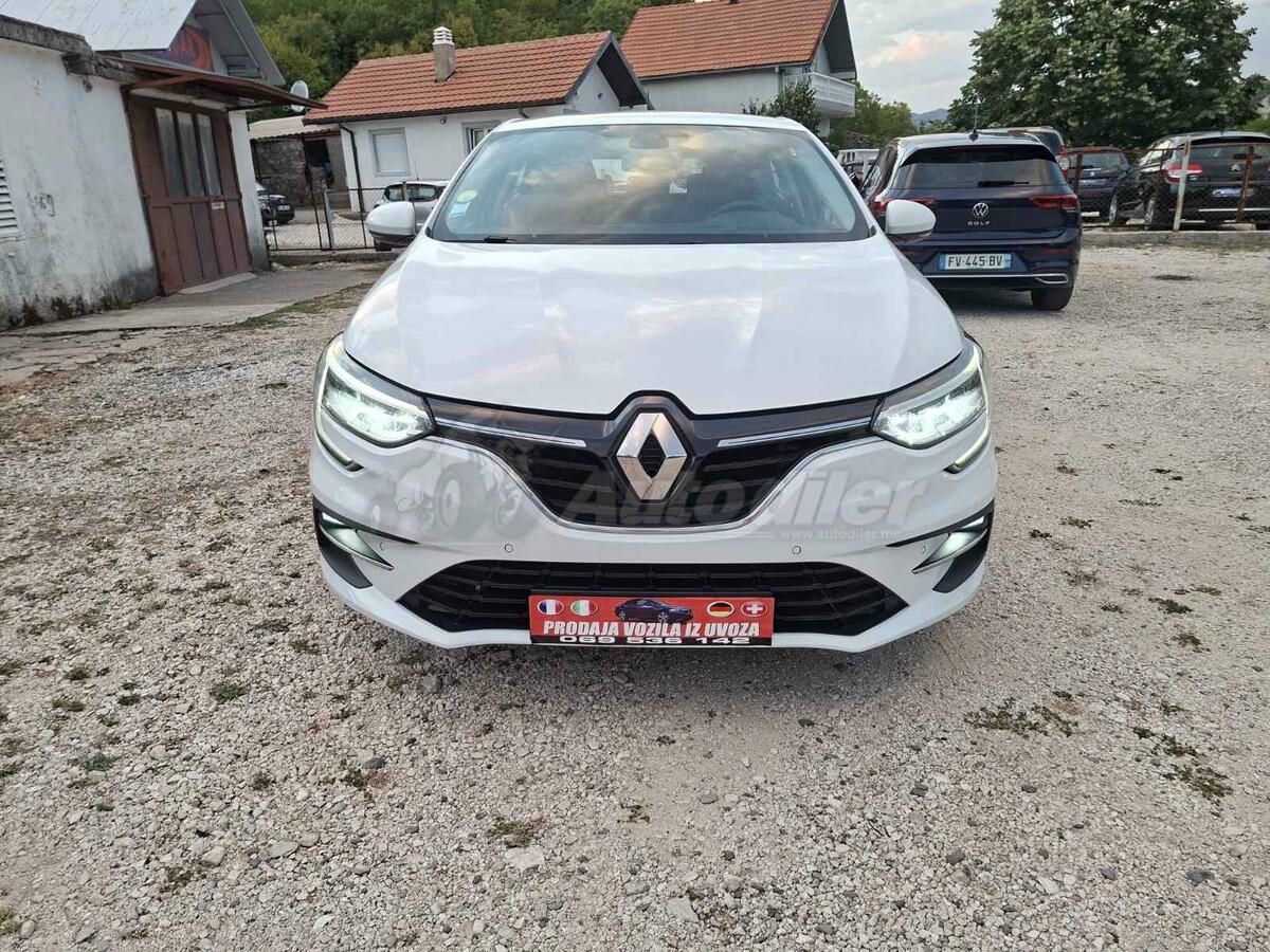 Renault Megane 2022 - foto 1