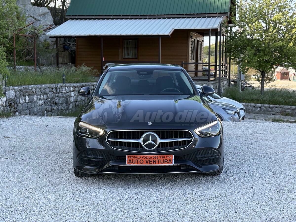 Mercedes-Benz C-Class 2022 - foto 1