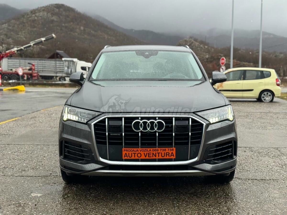 Audi Q7 2020 - foto 1