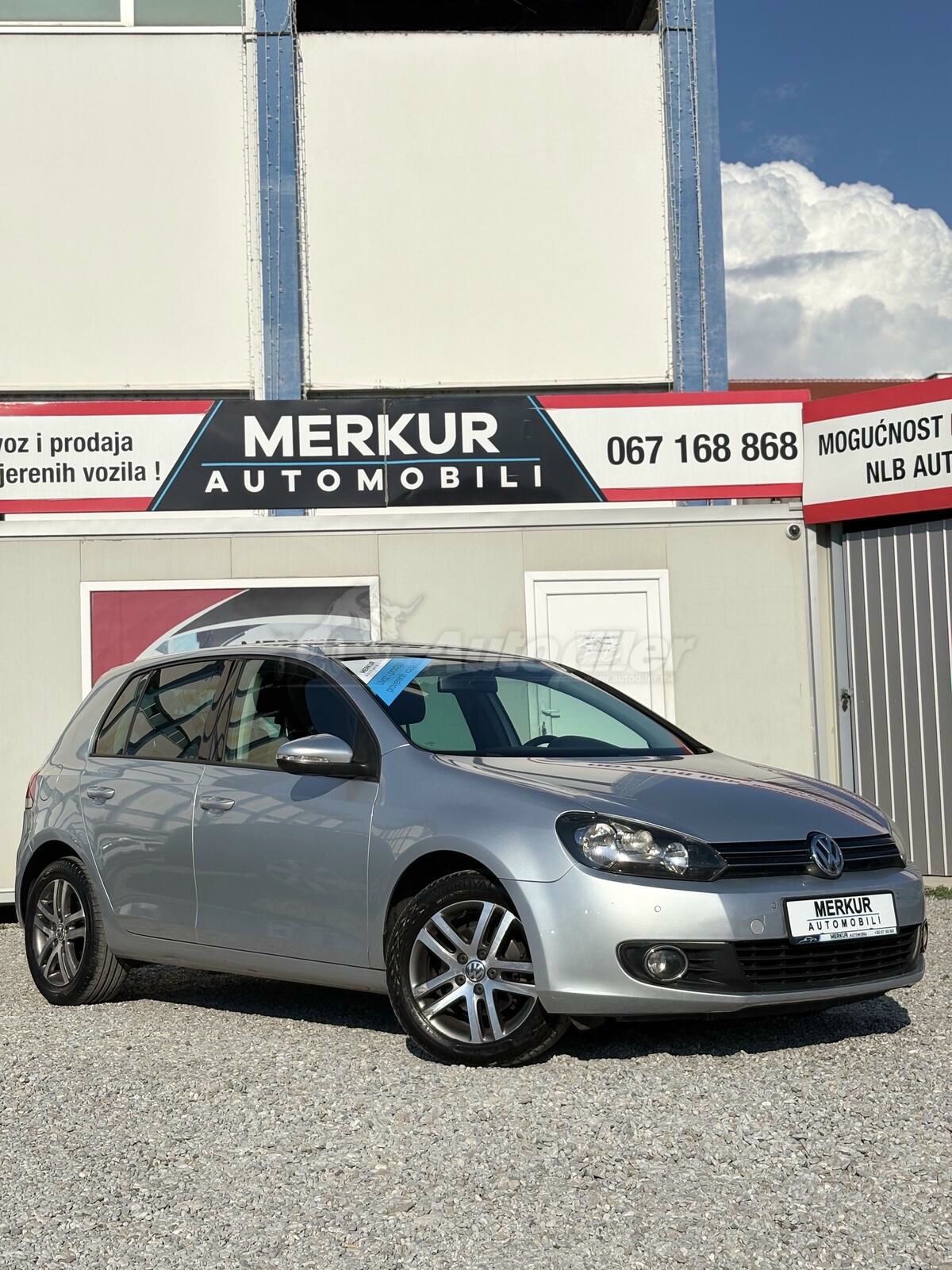 Volkswagen Golf 2010 - foto 1