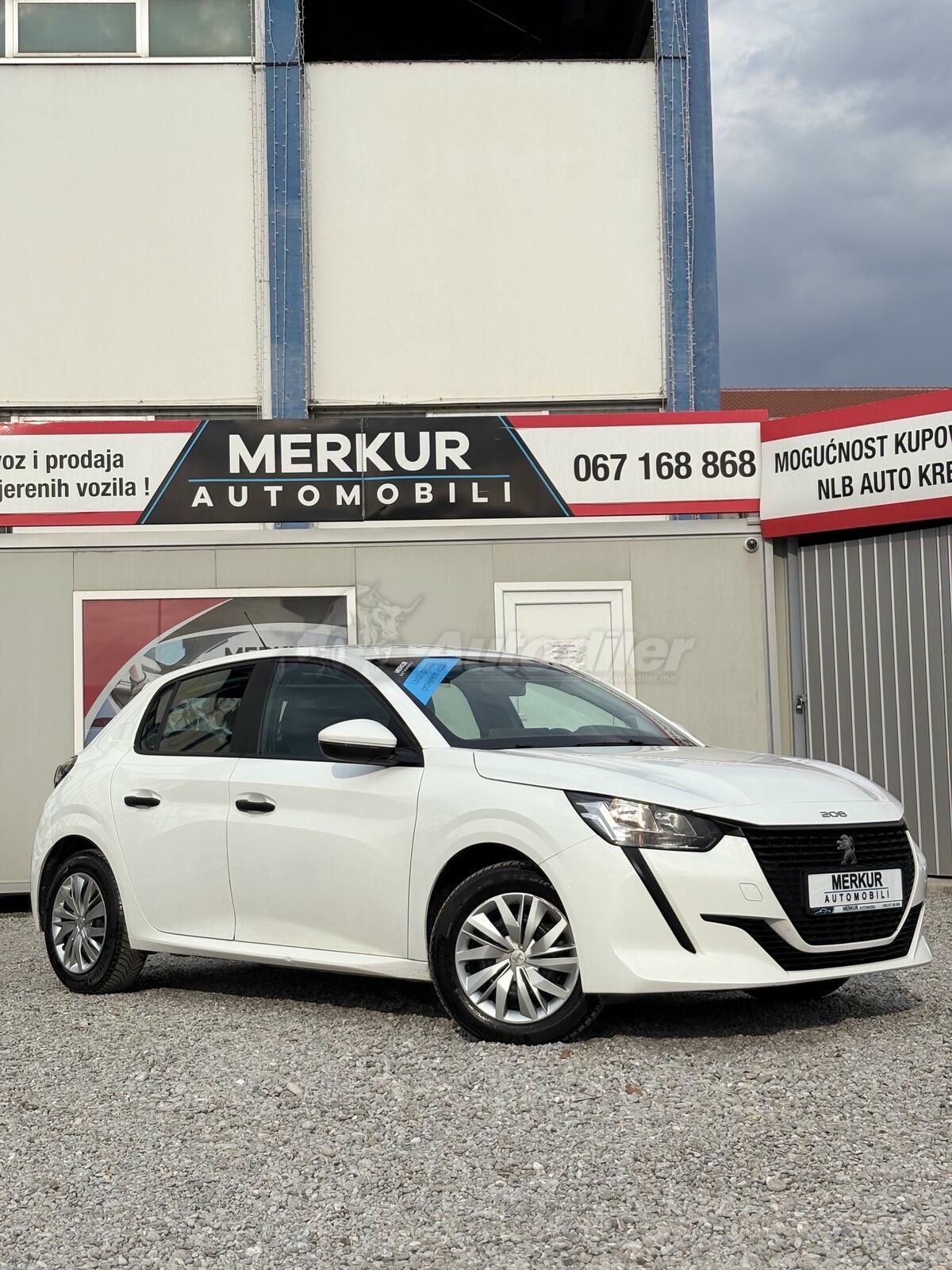 Peugeot 208 2021 - foto 1