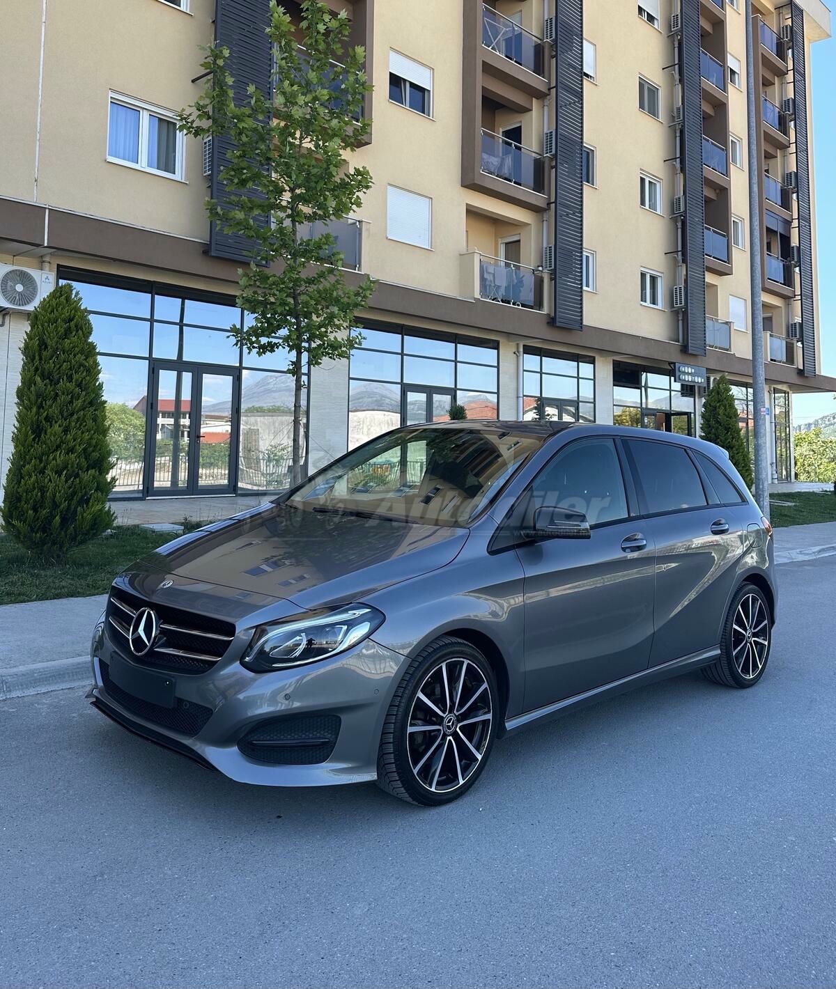Mercedes-Benz B-Class 2018 - foto 1