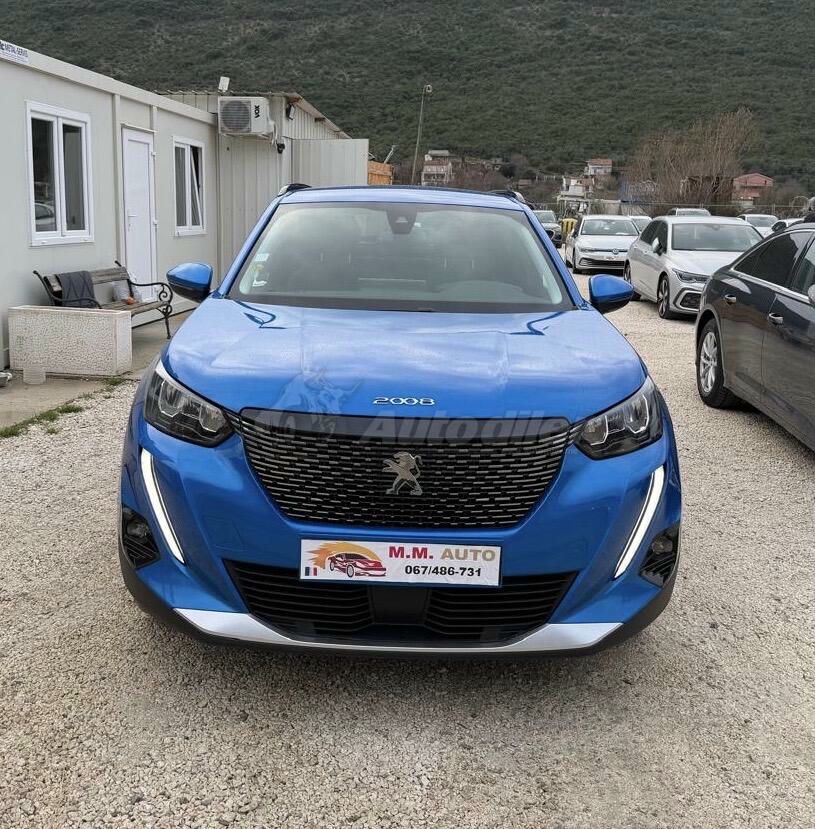 Peugeot 2008 2021 - foto 1