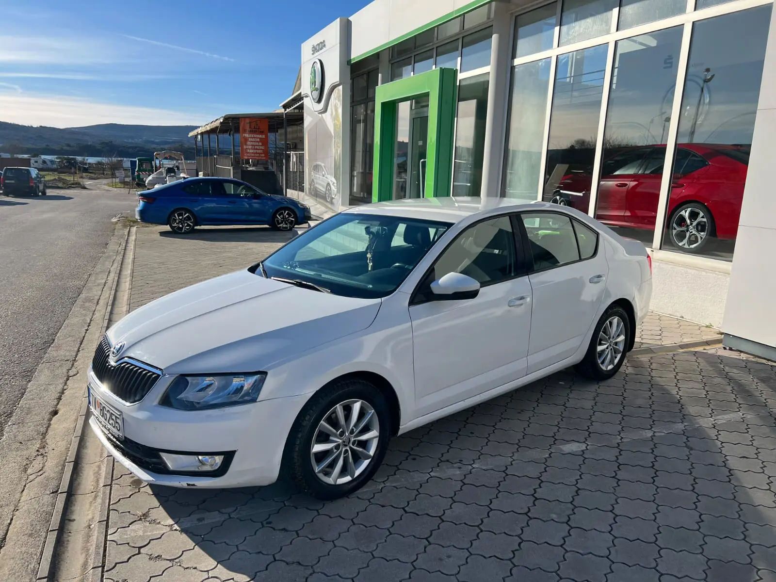 Skoda Octavia 2014 - foto 1