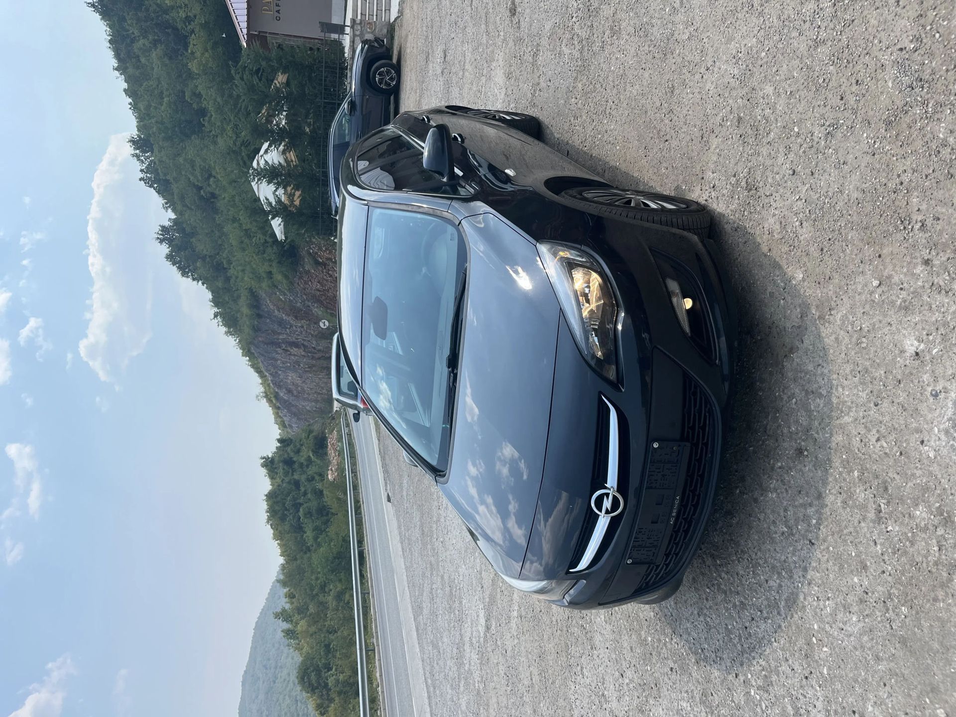 Opel Astra 2015 - foto 1
