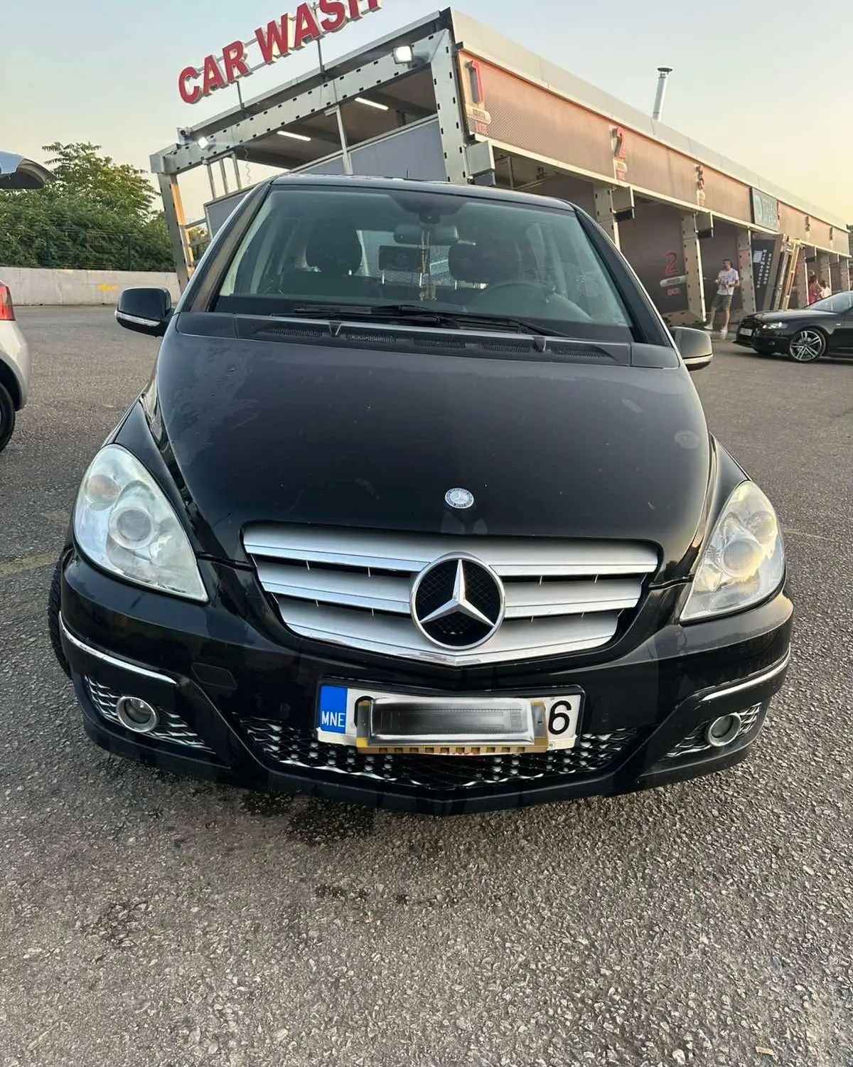 Mercedes-Benz B-Class 2011 - foto 1