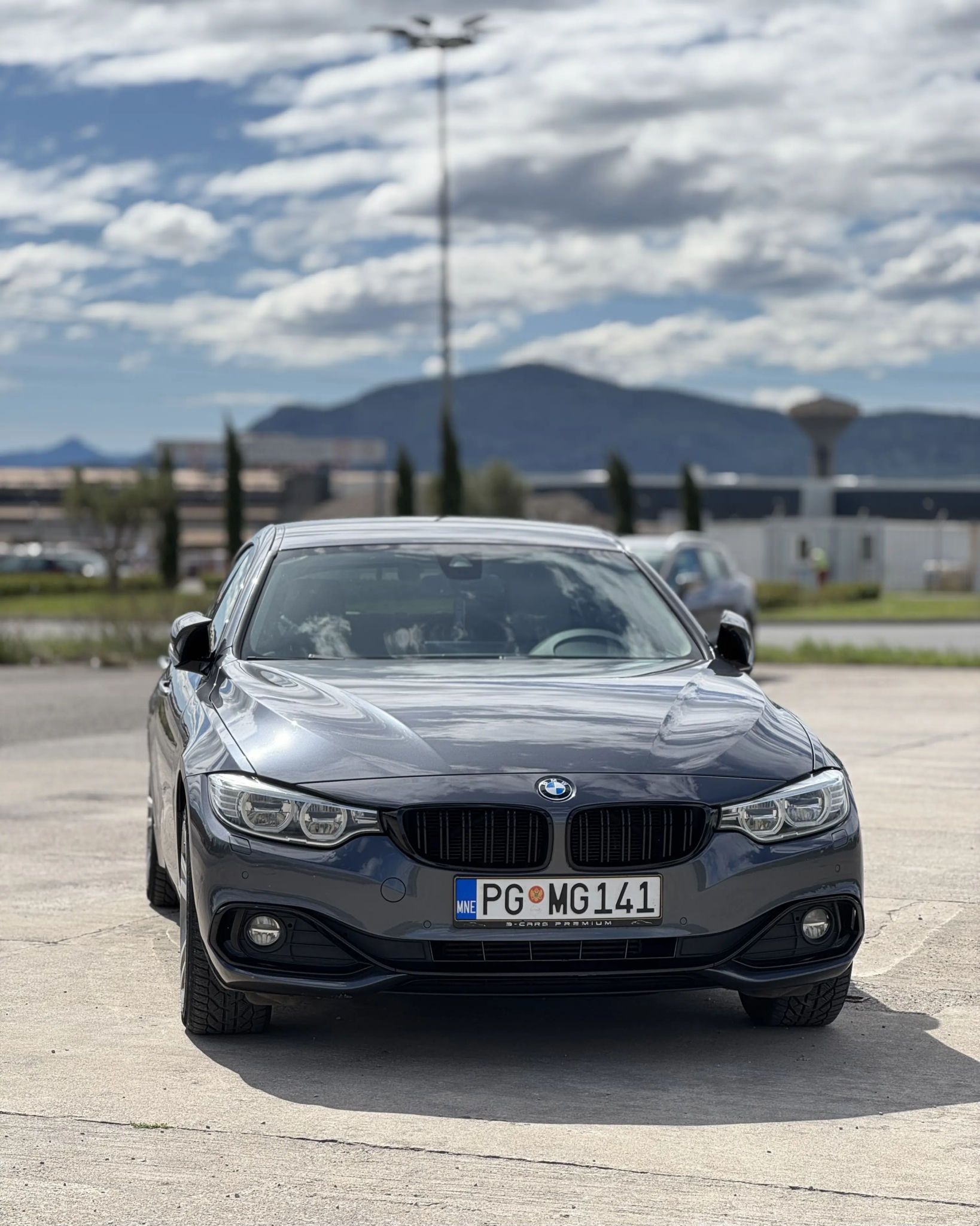BMW 2000 2015 - foto 1