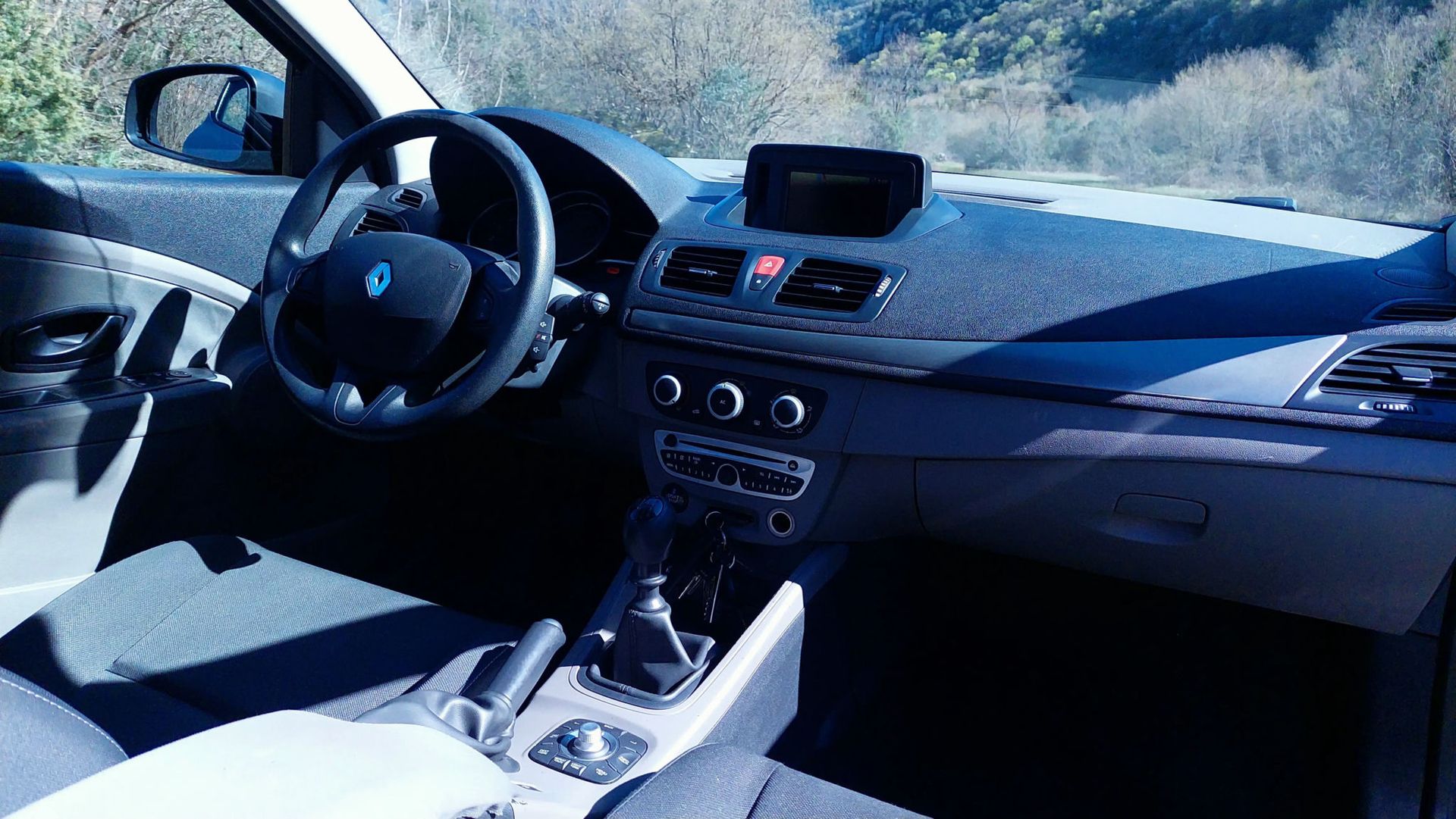 Renault Megane 2011 - foto 1