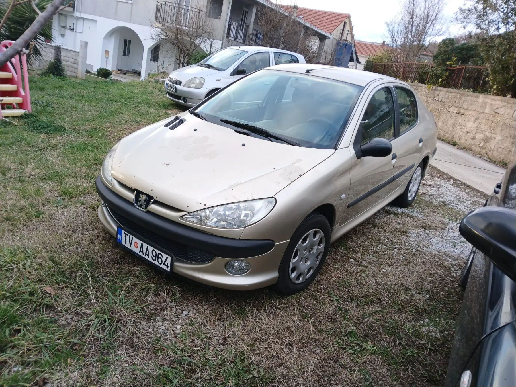 Peugeot 206 2008 - foto 1