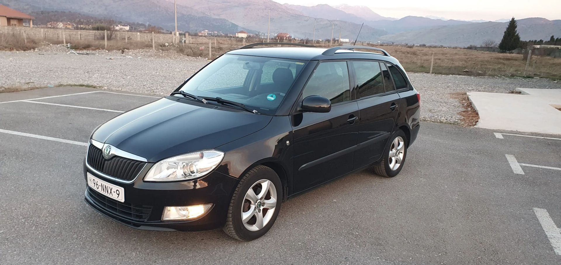 Skoda Fabia 2010 - foto 1