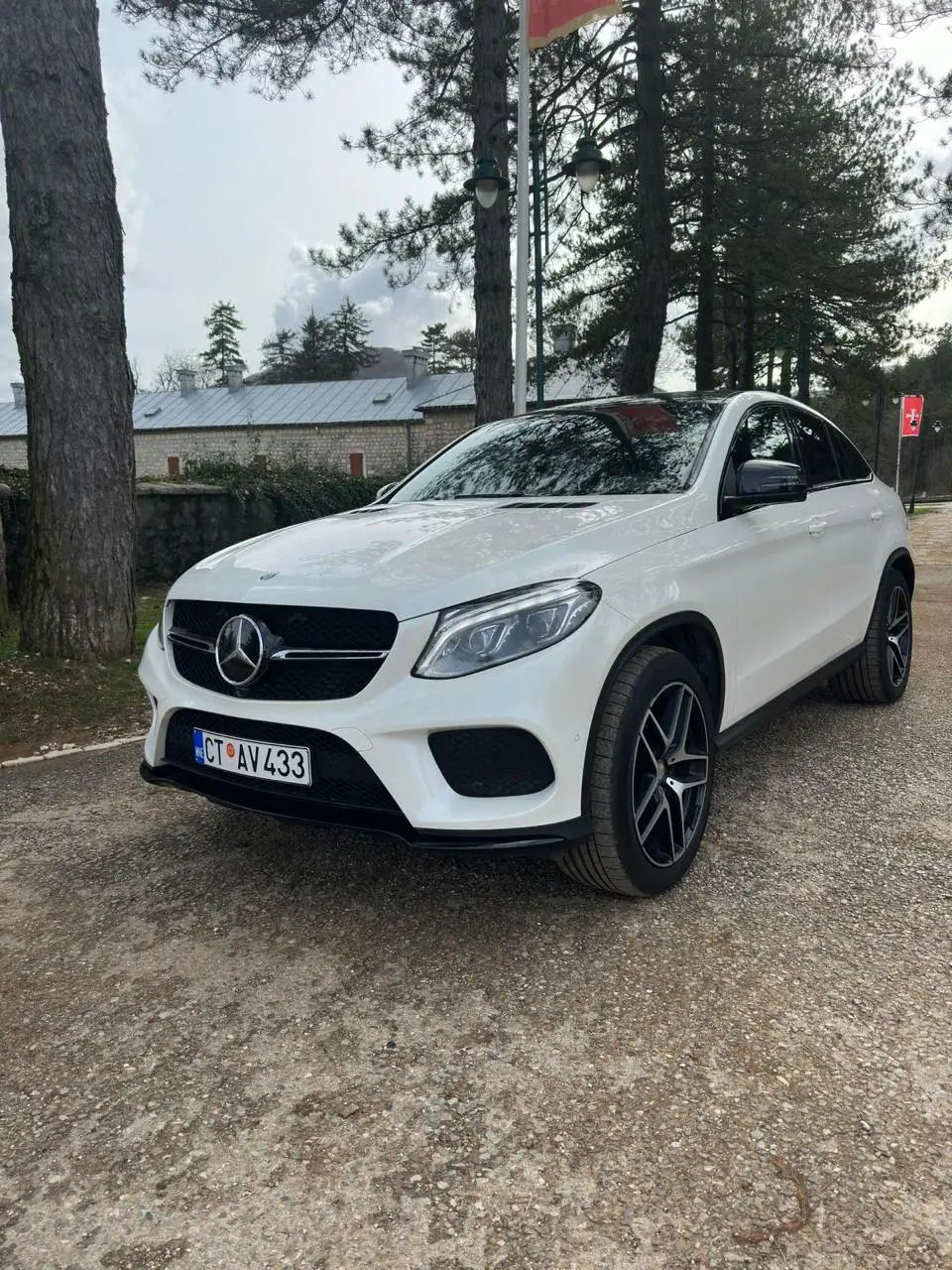 Mercedes-Benz GLE 2016 - foto 1