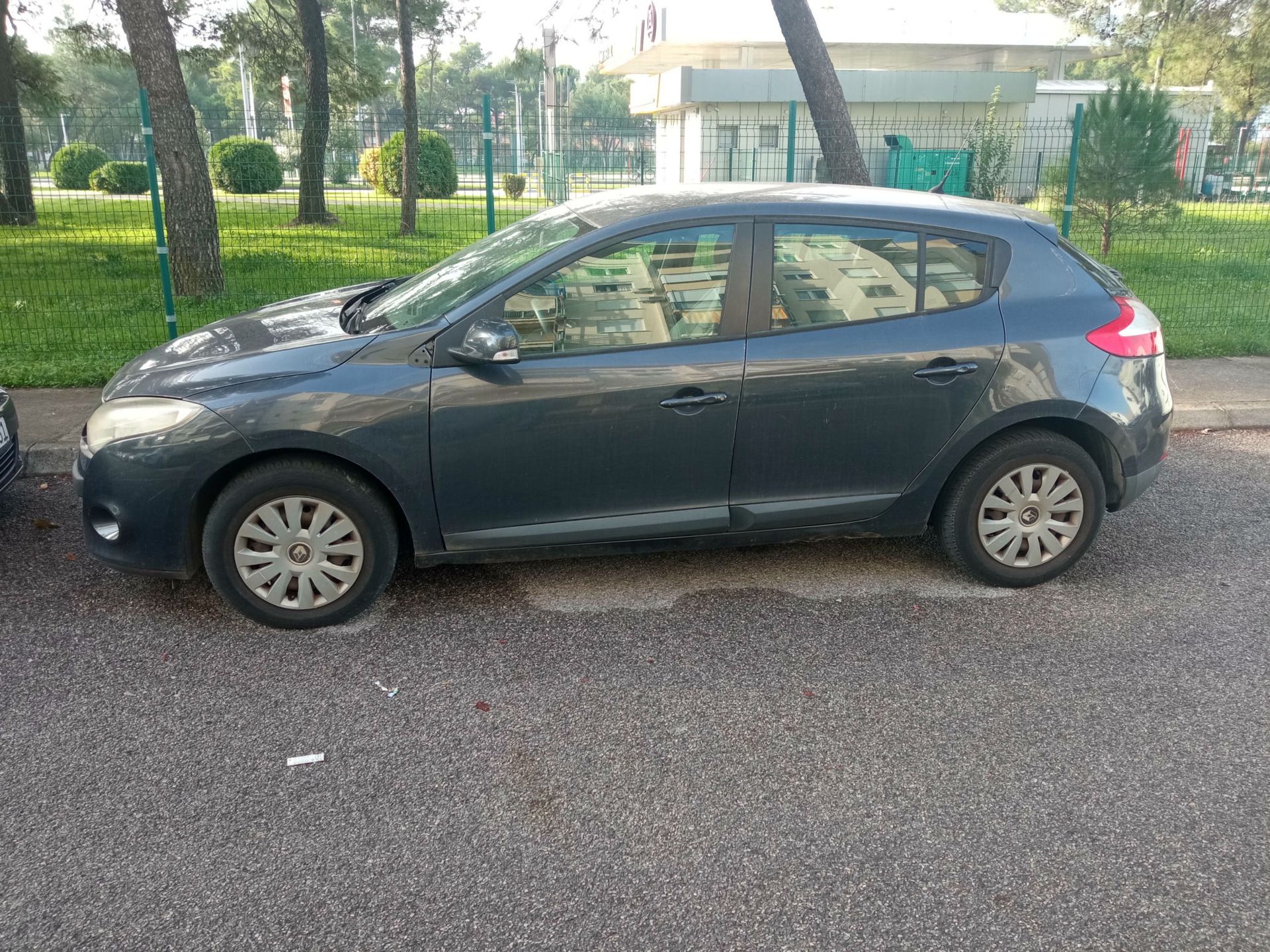 Renault Megane 2010 - foto 1