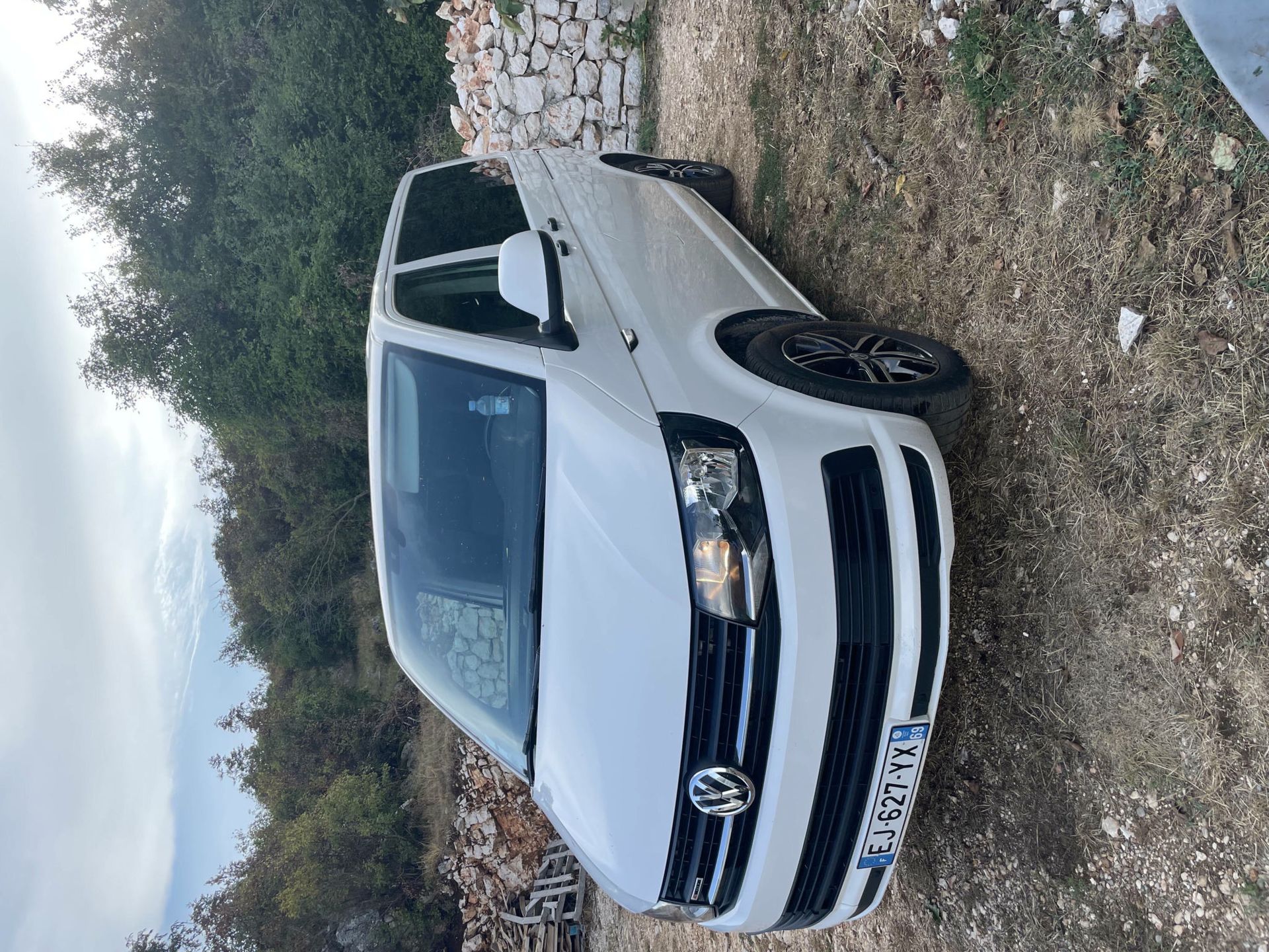 Volkswagen Multivan 2017 - foto 1