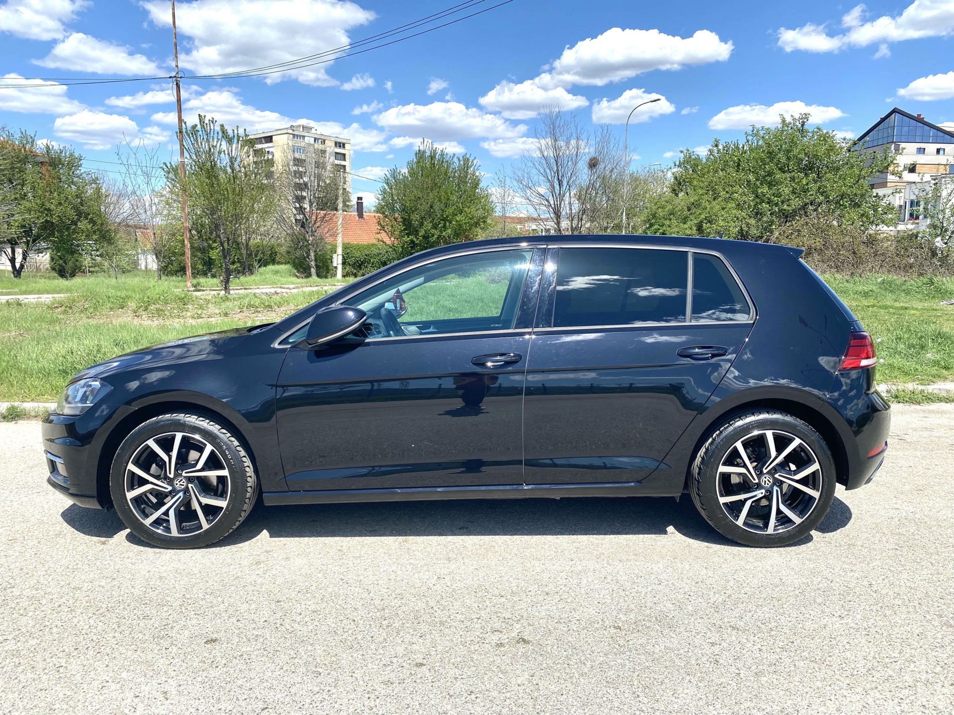 Volkswagen Golf 2017 - foto 1