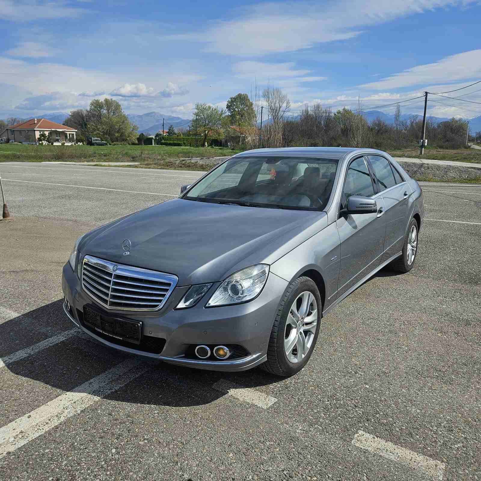 Mercedes-Benz E-Class 2010 - foto 1