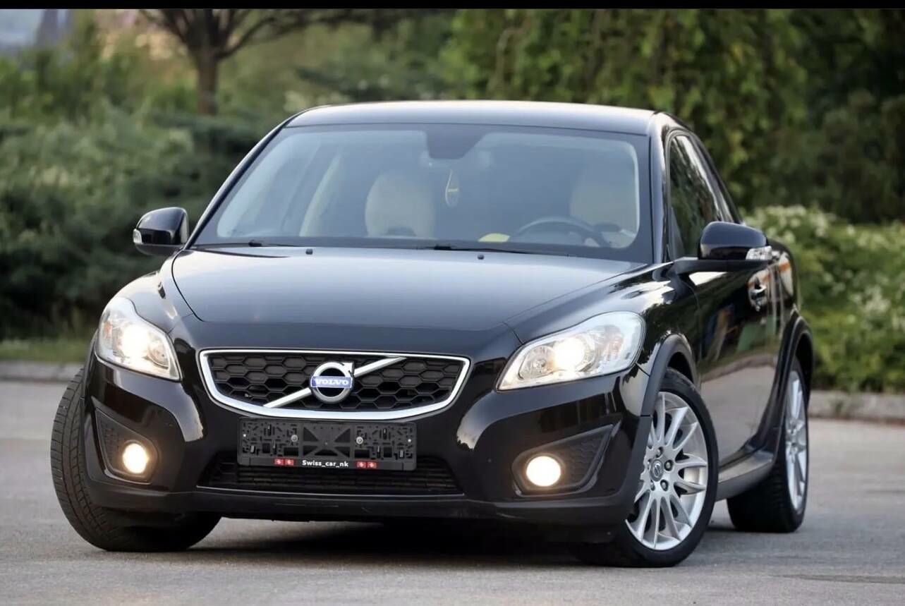 Volvo C30 2010 - foto 1