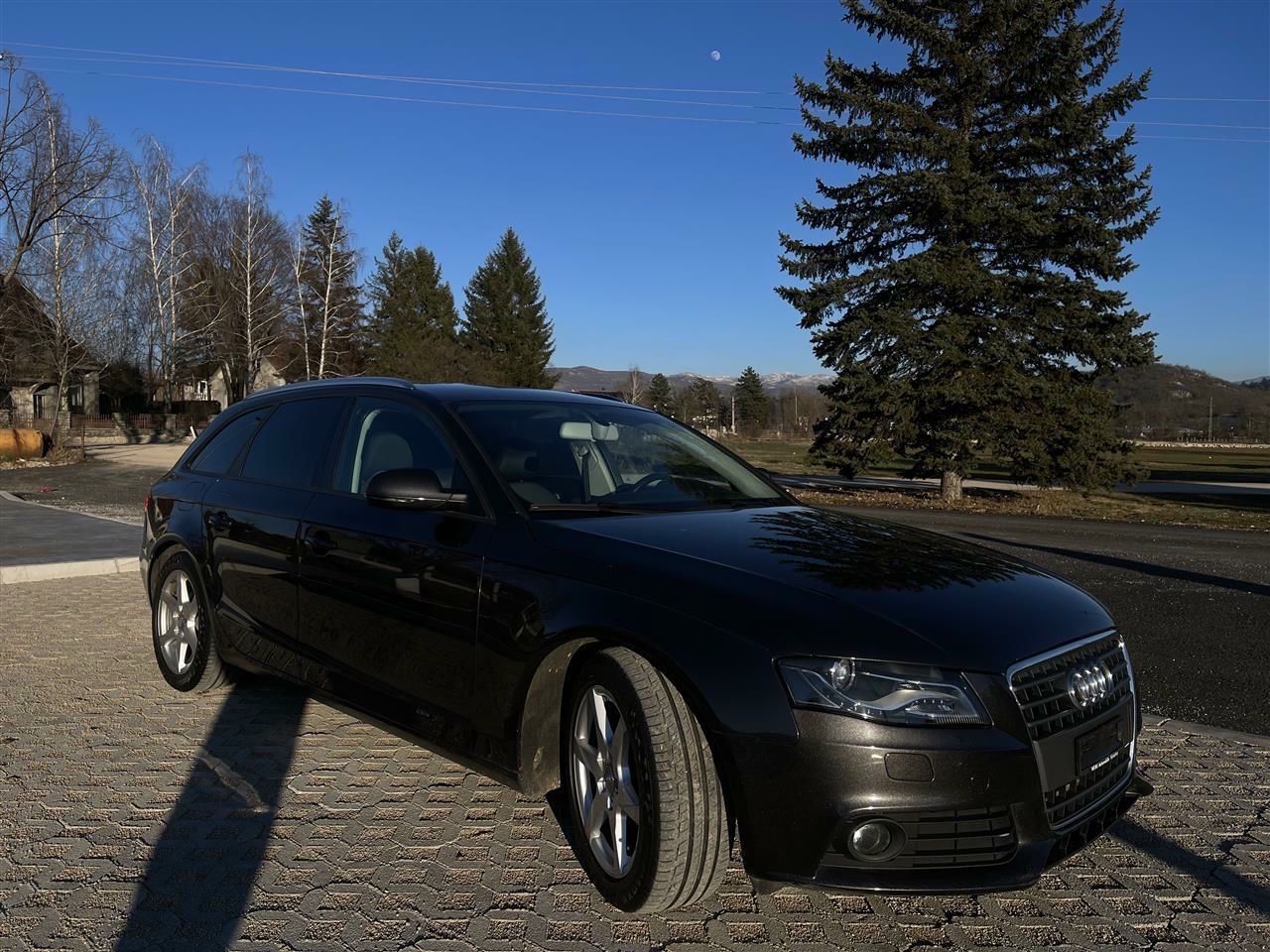 Audi A4 2010 - foto 1