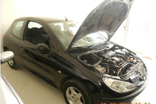 Peugeot 206 2004 - foto 1