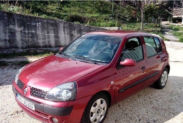 Renault Clio 2002 - foto 1