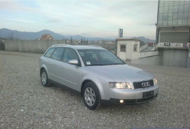 Audi A4 2002 - foto 1