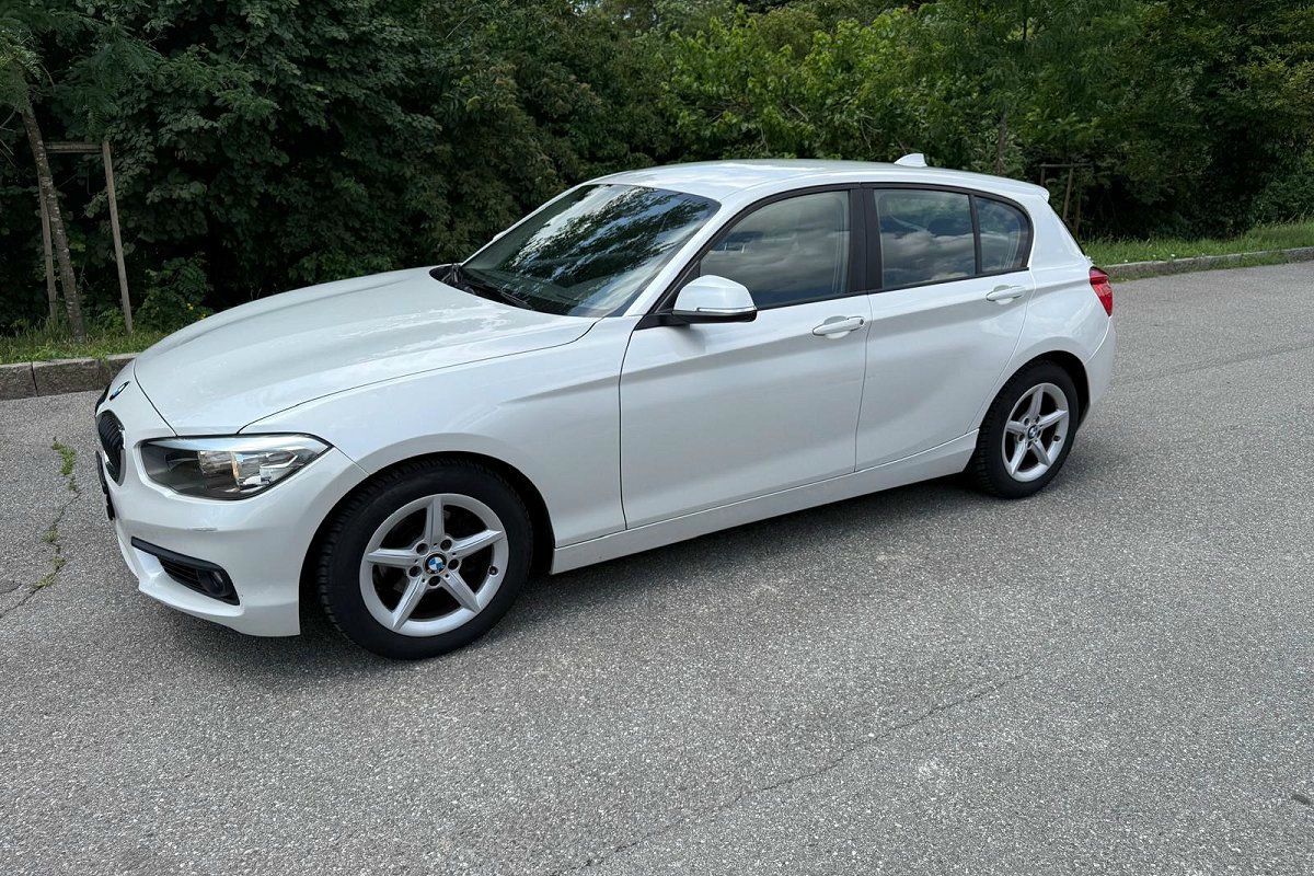 BMW 1 Series 2015 - foto 1