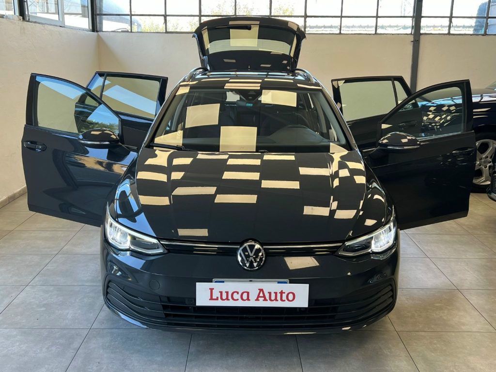 Volkswagen Golf Variant 2022 - foto 1