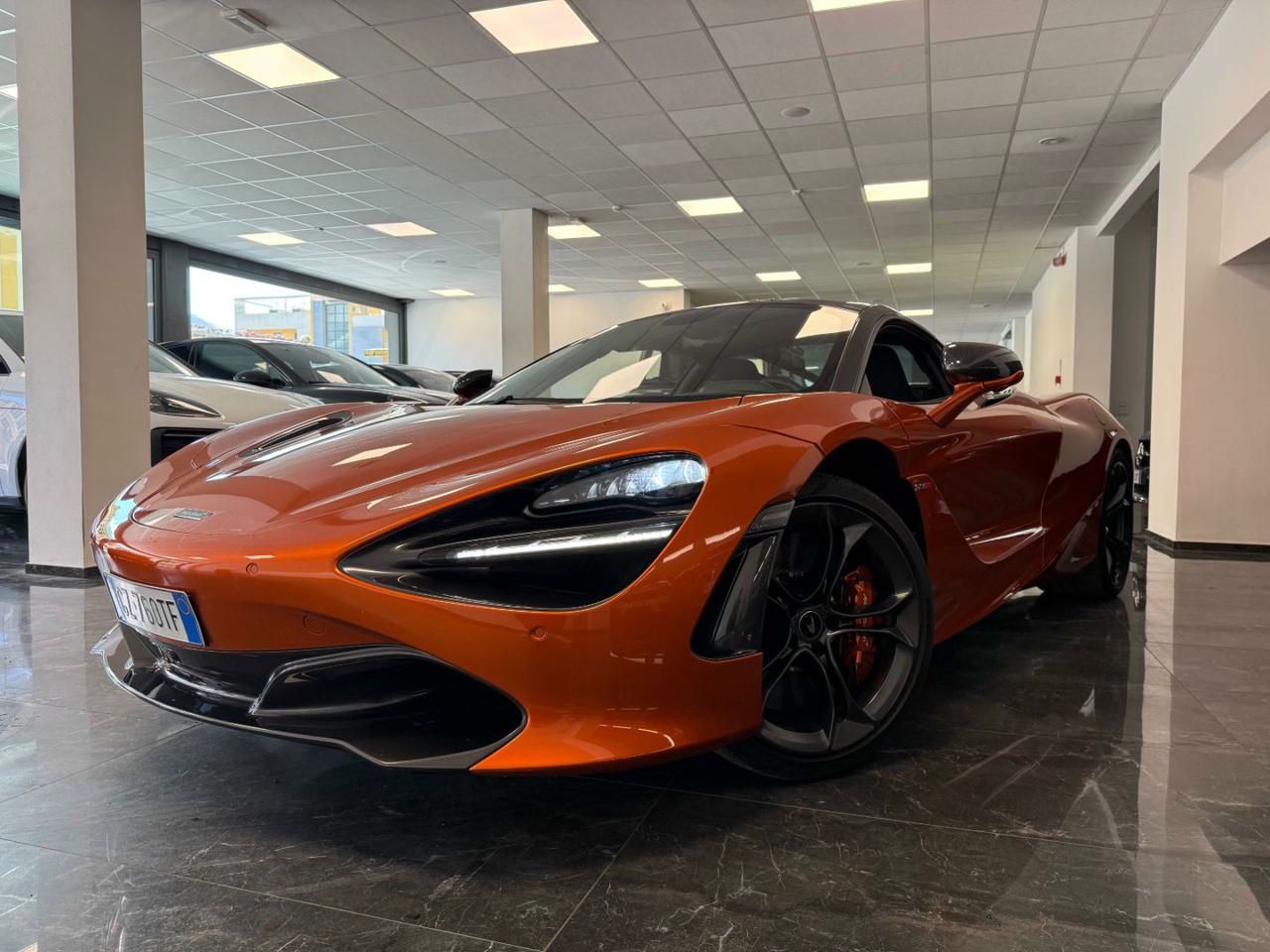 McLaren 720S 2020 - foto 1