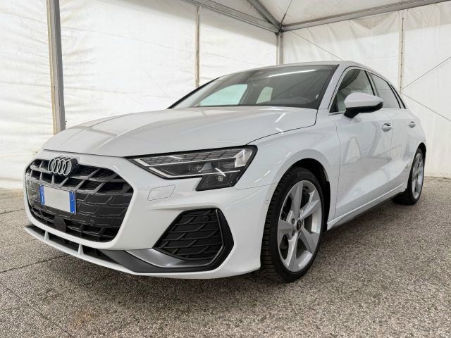 Audi A3 2024 - foto 1