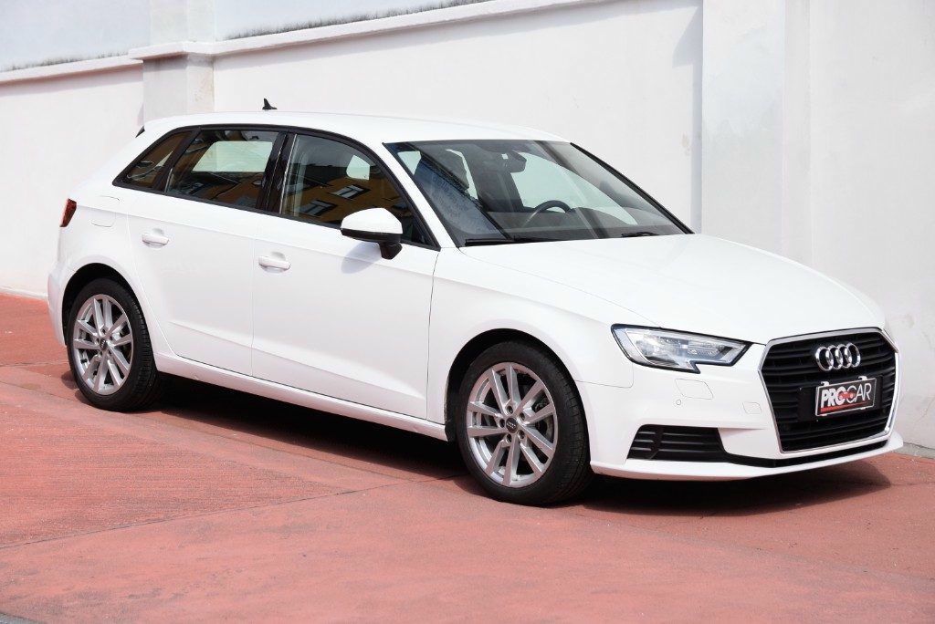 Audi A3 2019 - foto 1