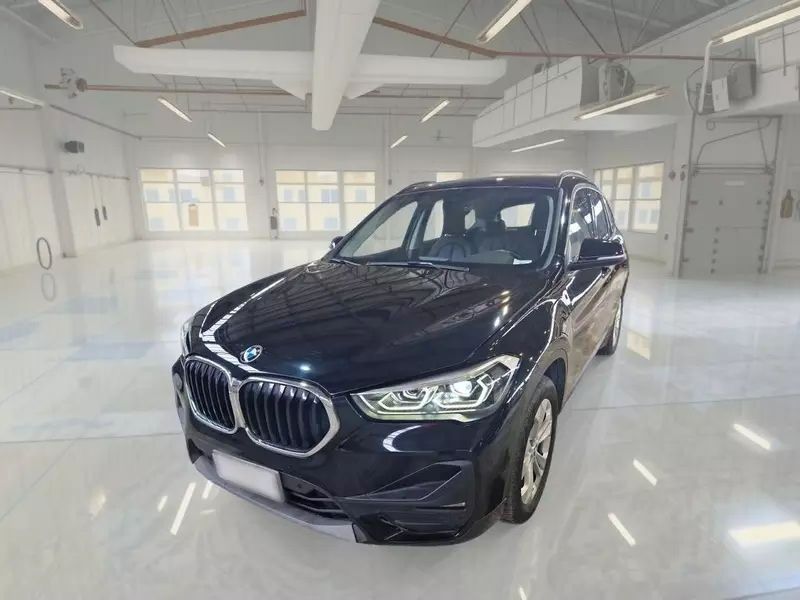 BMW X1 2021 - foto 1