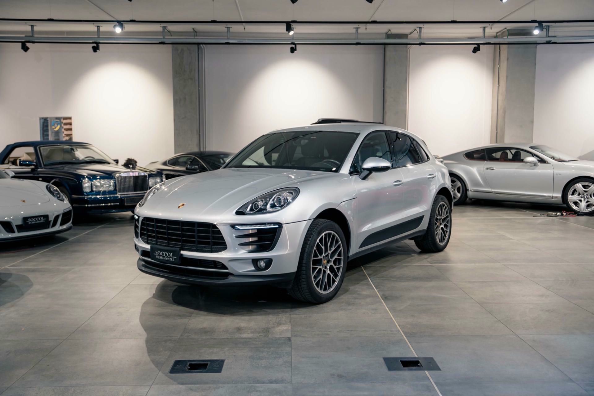 Porsche Macan 2018 - foto 1