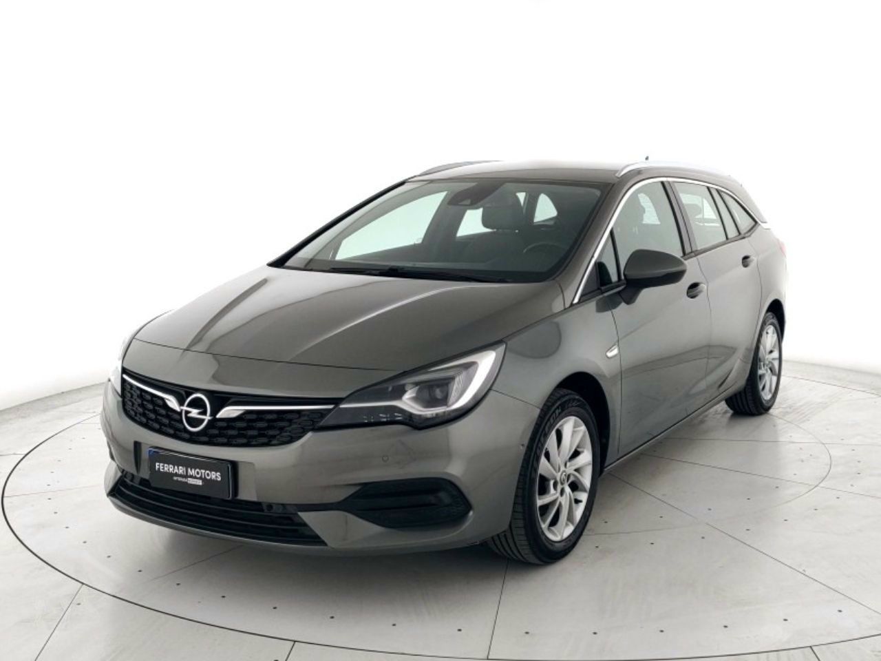 Opel Astra 2020 - foto 1