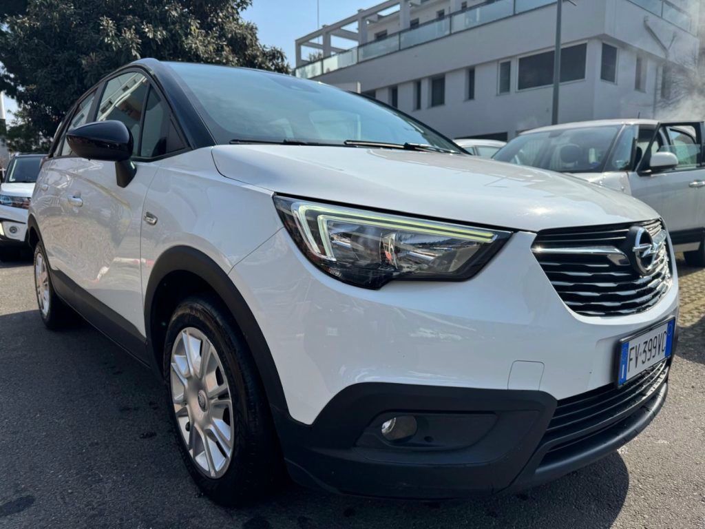 Opel Crossland 2019 - foto 1