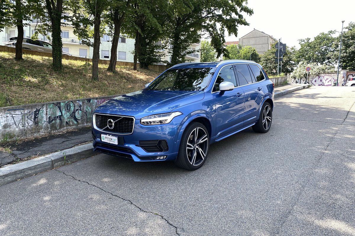 Volvo XC90 2016 - foto 1