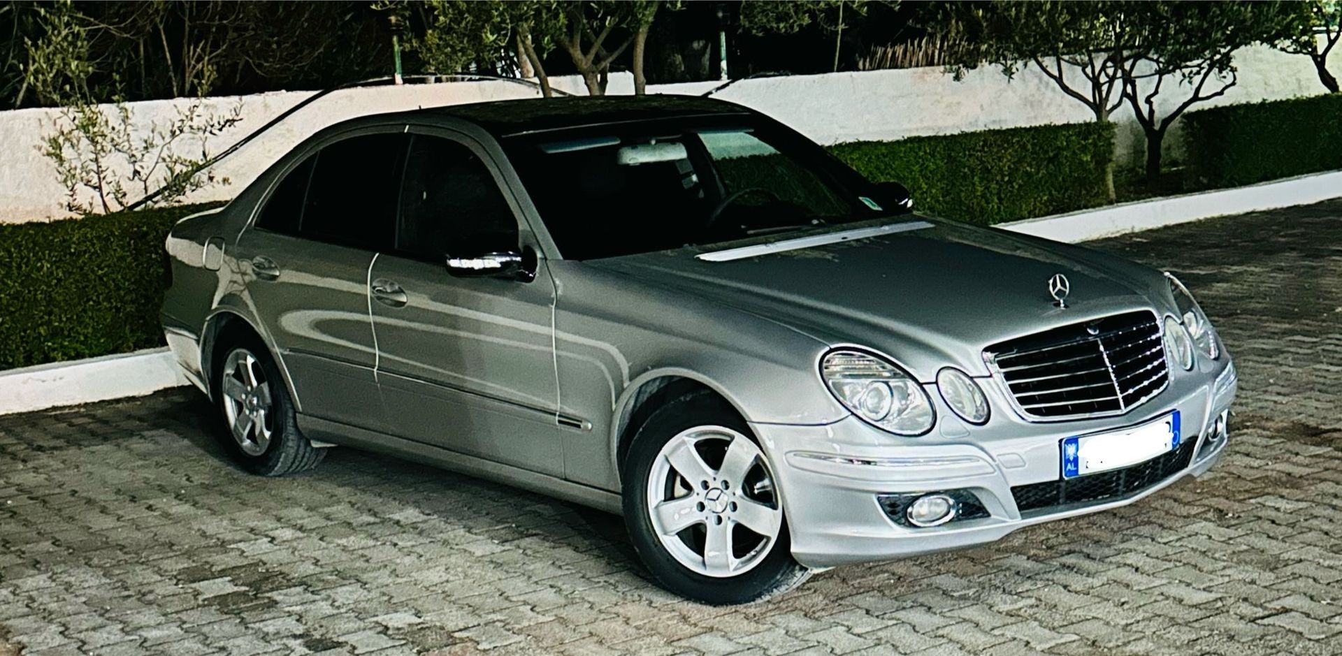 MERCEDES BENZ E-Class 2003 - foto 1