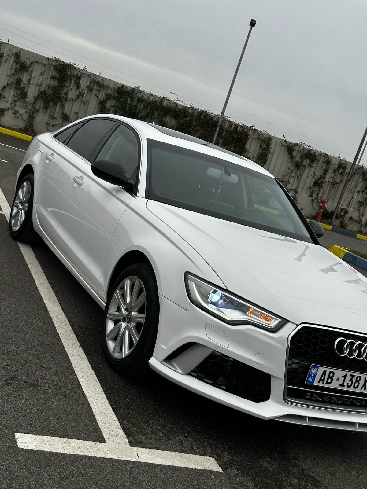 AUDI A6 2012 - foto 1